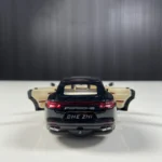 Model Porsche Panamera - Image 2